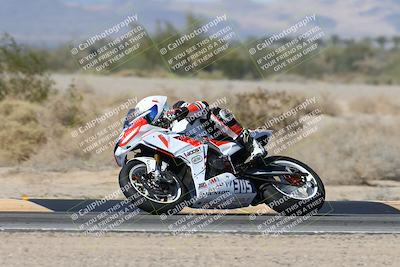 media/Nov-01-2025-CVMA (Sat) [[fc0f7531b8]]/Race 7-Formula Twins-Formula 40 UL/